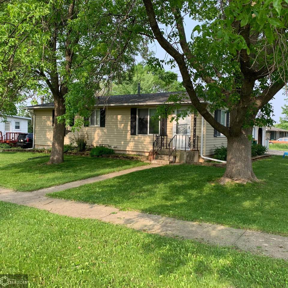 603 Elm Street - Photo 1