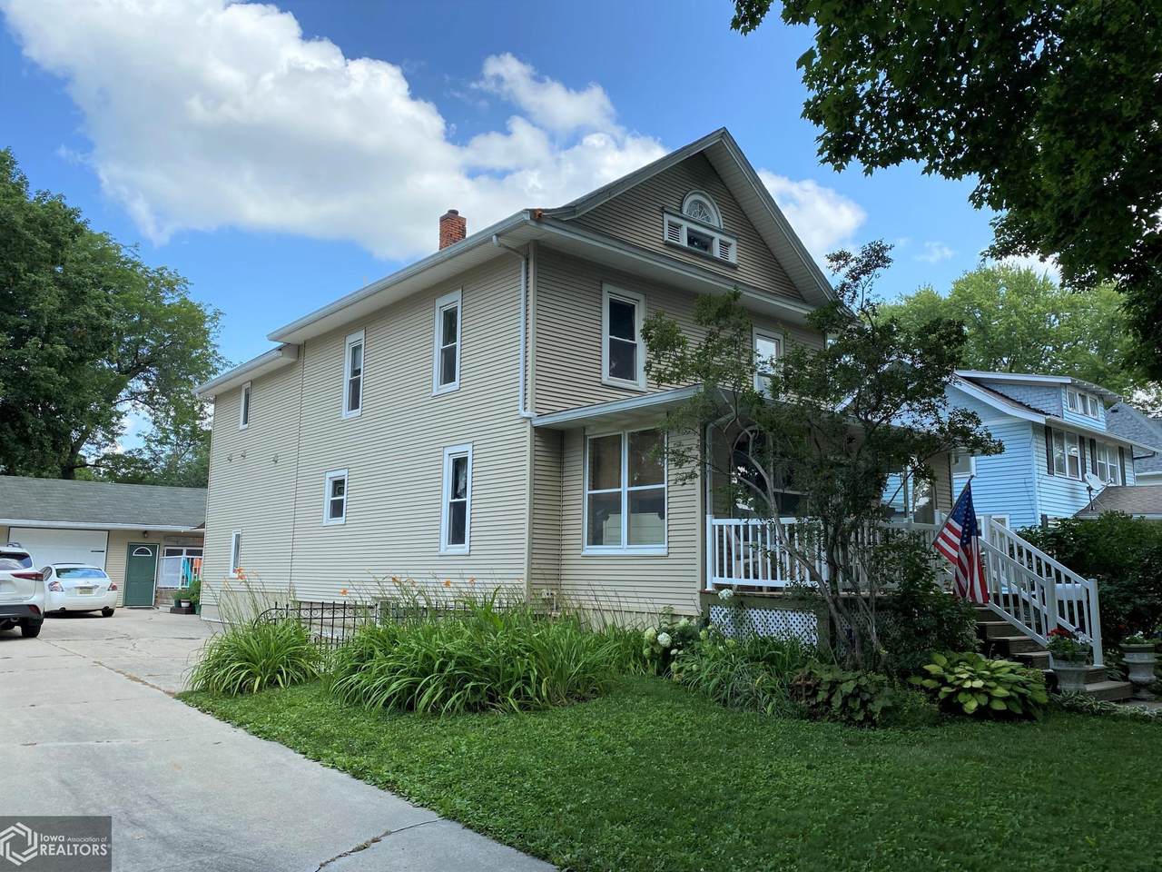 1108 Main Avenue - Photo 1