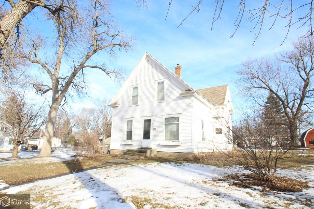 1005 Broad Street - Photo 1