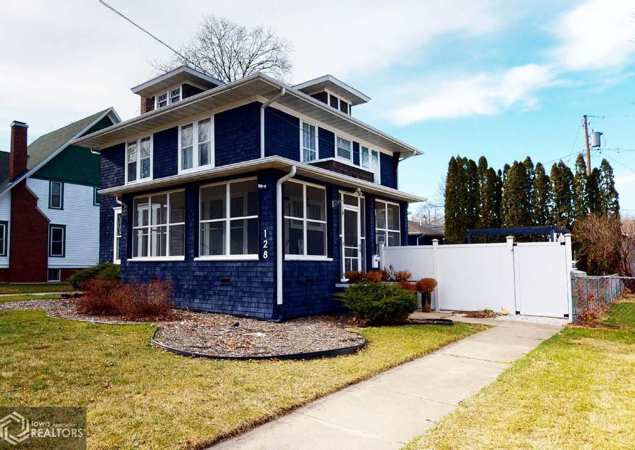 128 10th Street - Photo 1