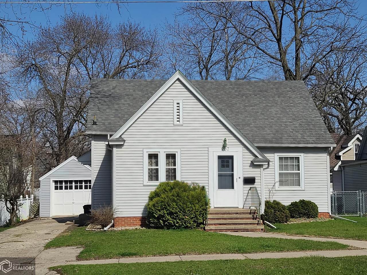 907 Washington Avenue - Photo 1