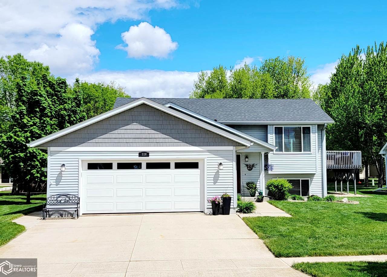 320 Henschen Street - Photo 1