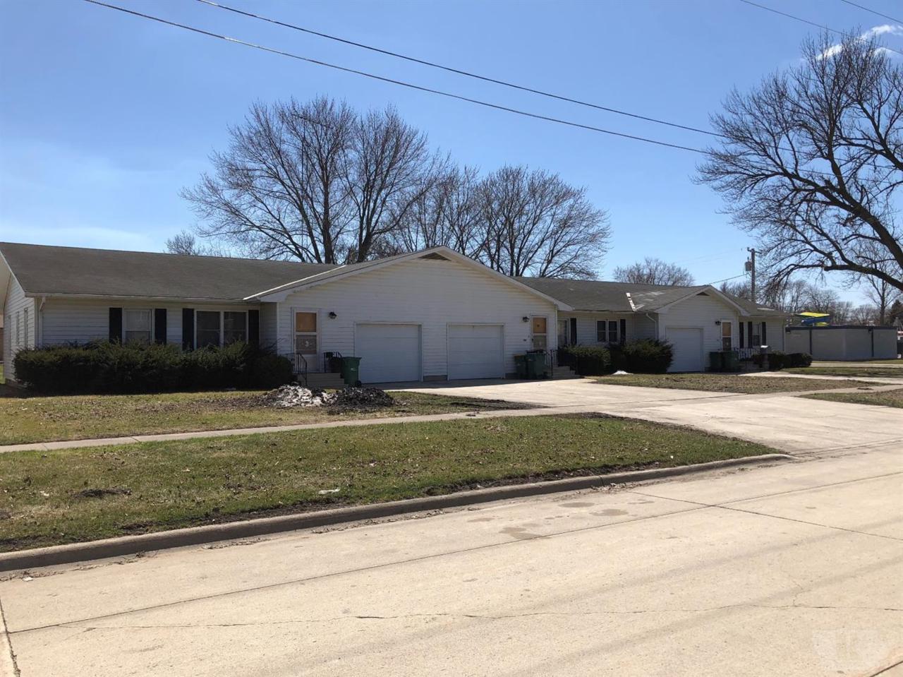 311 Center St. - Photo 1