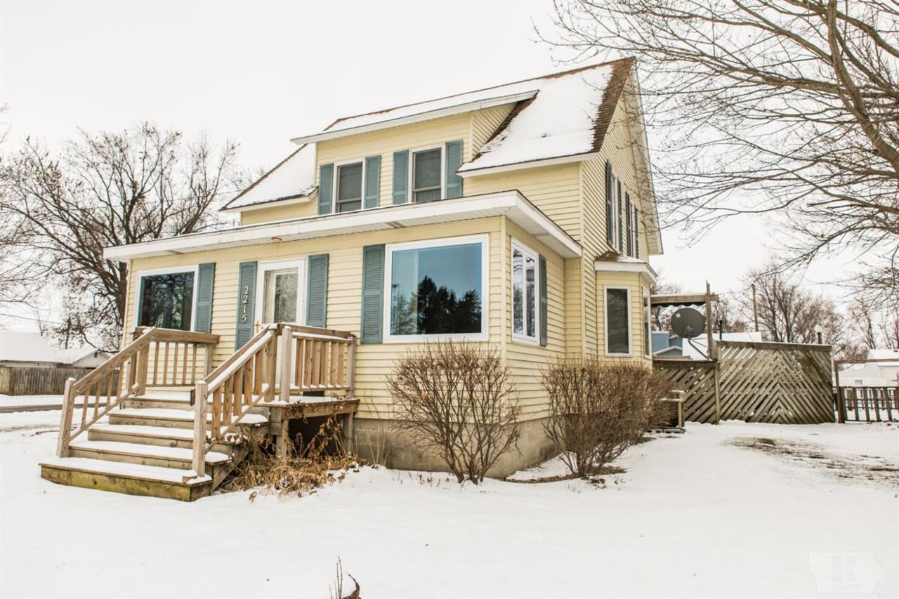 2215 Main Avenue - Photo 1
