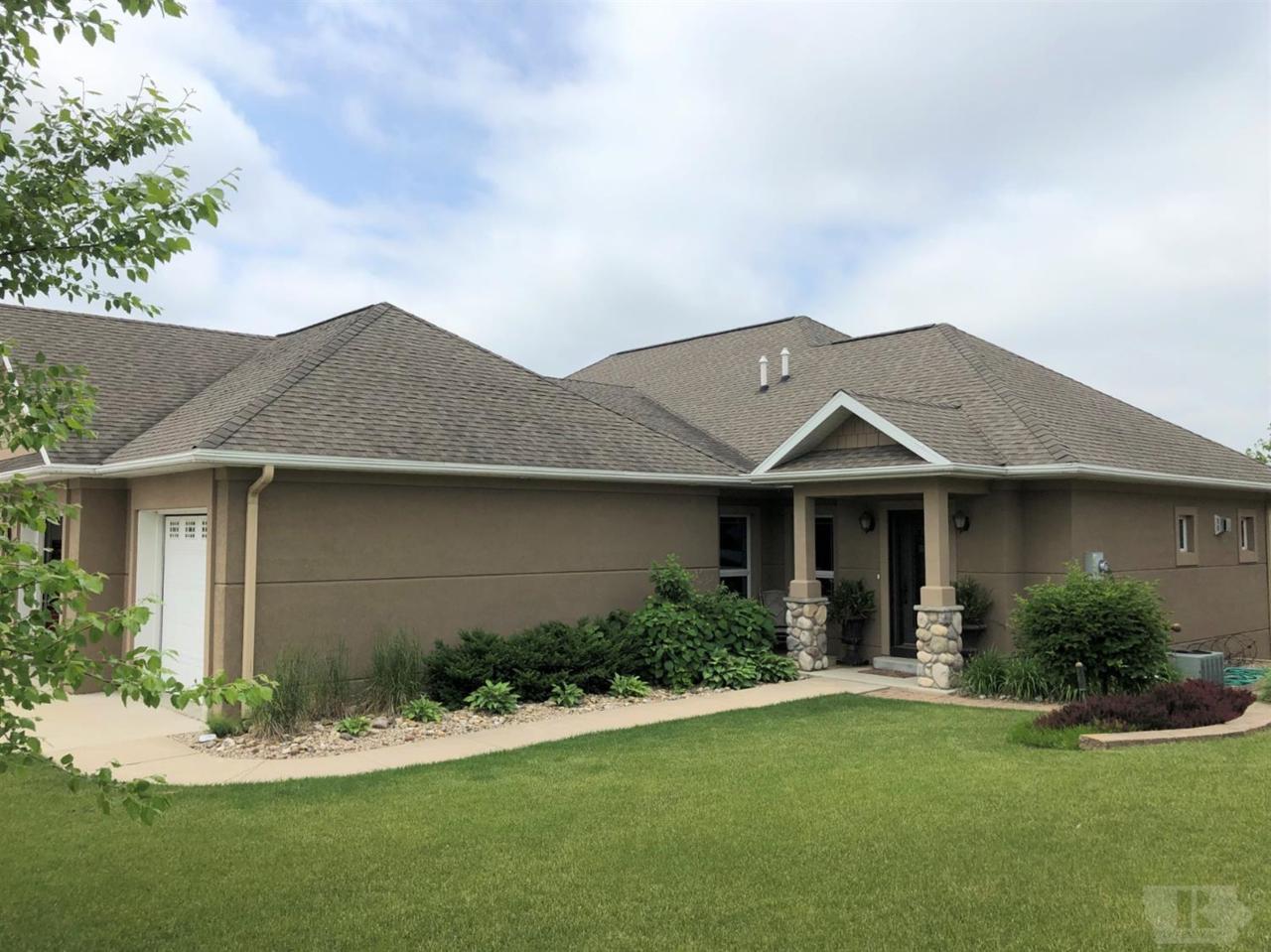 512 Lexington Drive - Photo 1