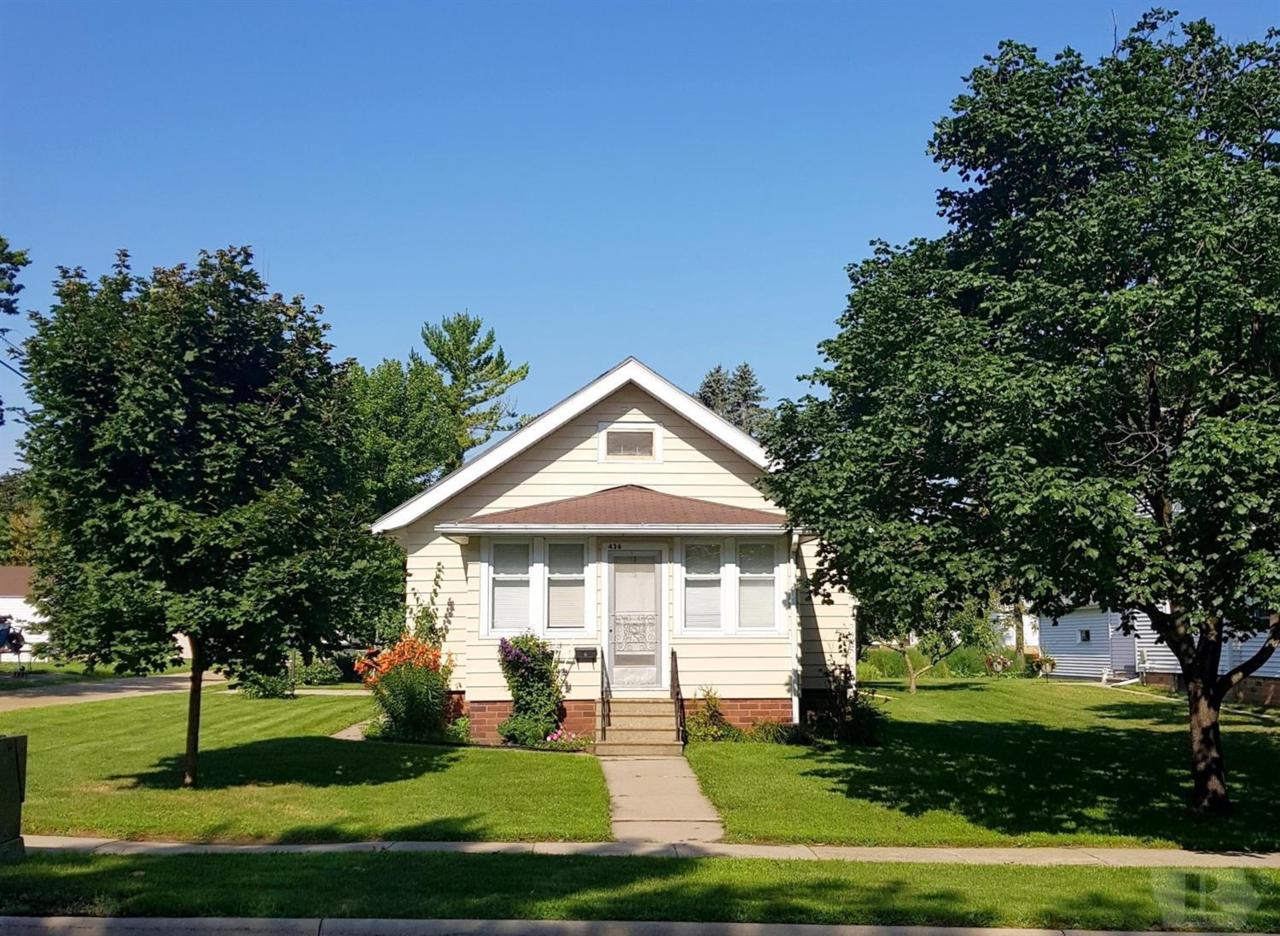 436 9th Street - Photo 1