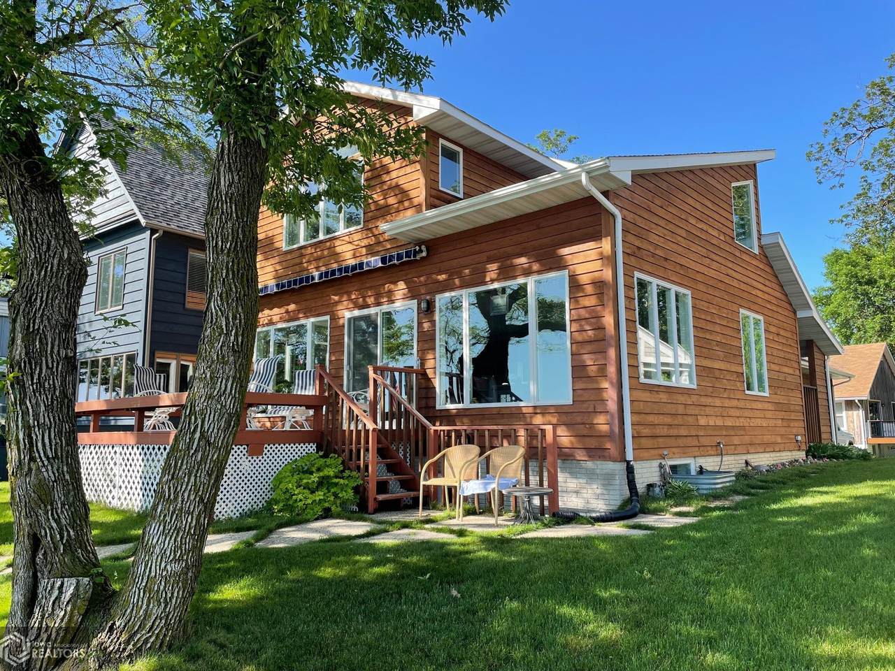107 5th Avenue - Photo 1