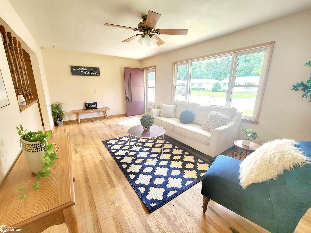 910 13th Street - Photo 1