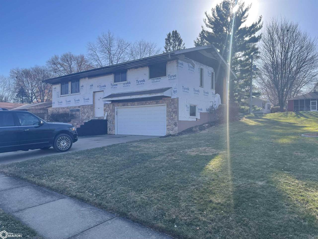 2601 Sunrise Lane - Photo 1