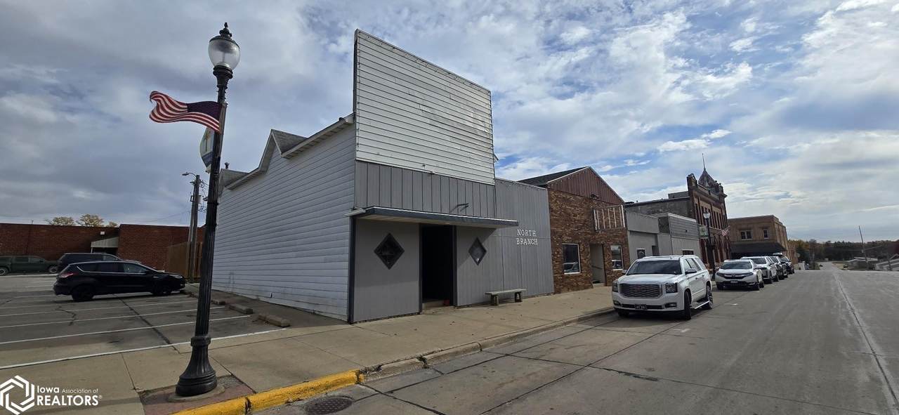 110 Mill Street - Photo 1