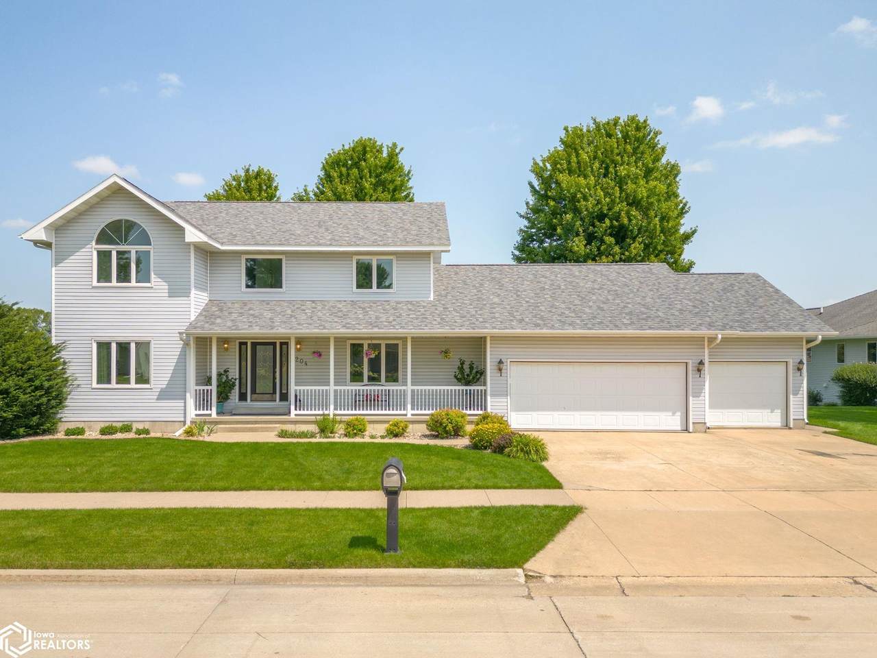 1204 Ruby Ct - Photo 1