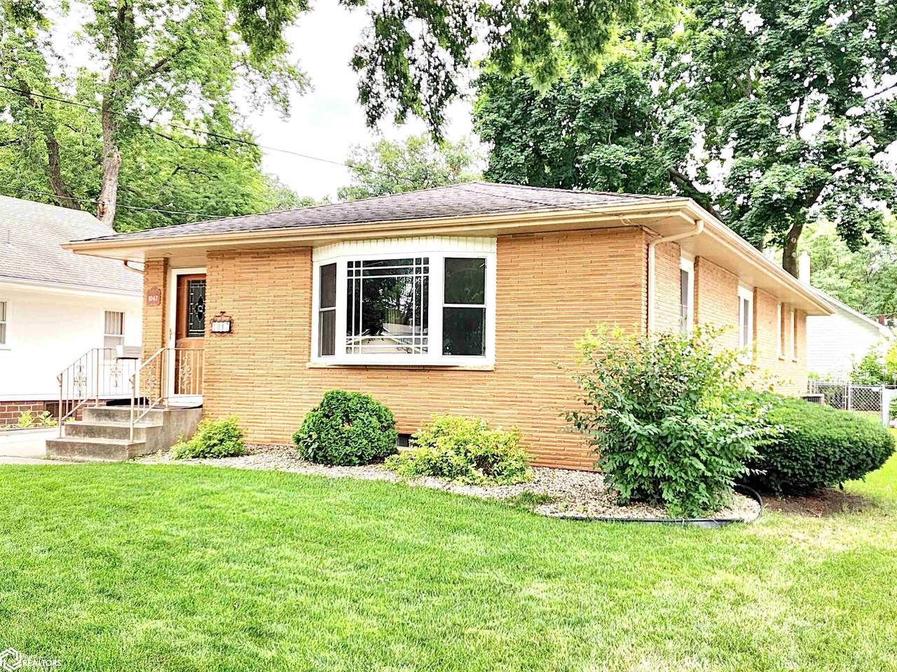 1047 2nd Street - Photo 1