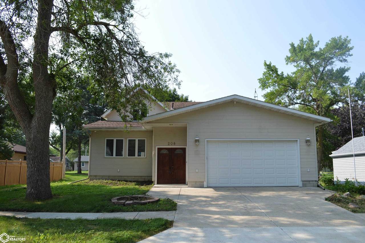 208 3rd Street - Photo 1