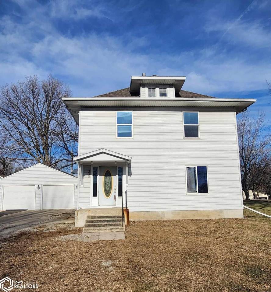 330 Walnut Street - Photo 1