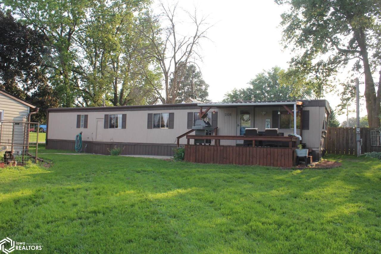 208 1st Avenue - Photo 1