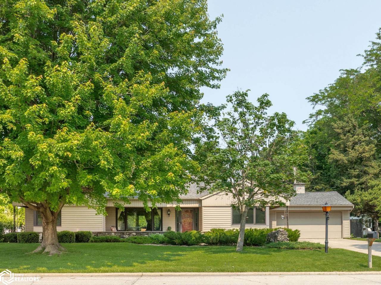 76 Brook Terrace - Photo 1