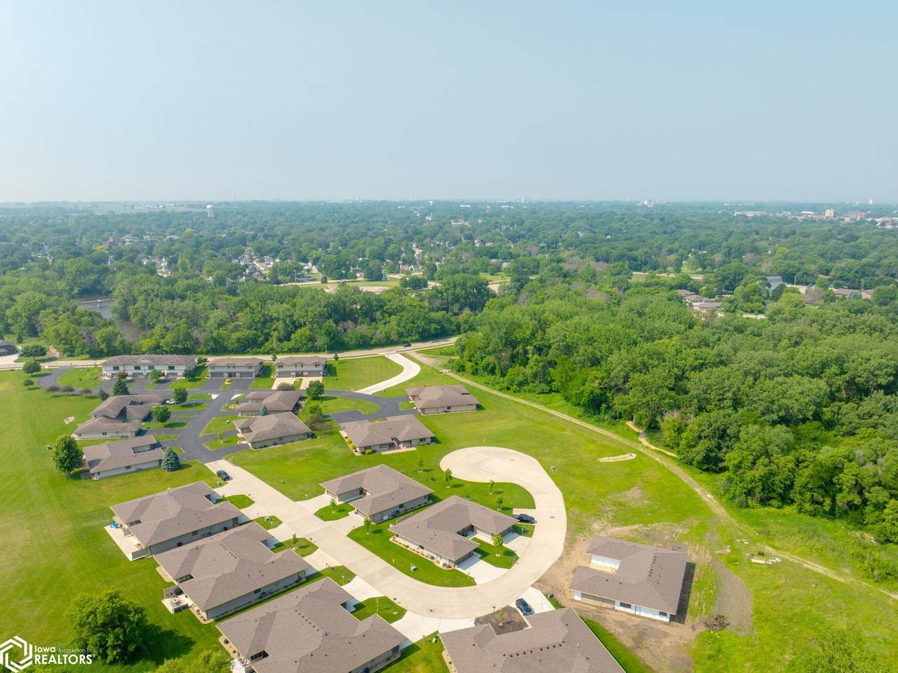 537 River Bend Court - Photo 1