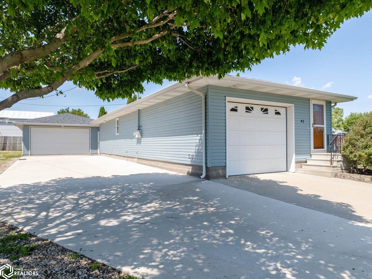 42 33rd Street - Photo 1