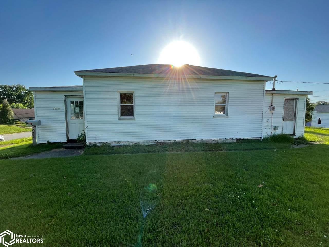 3029 Avenue N - Photo 1