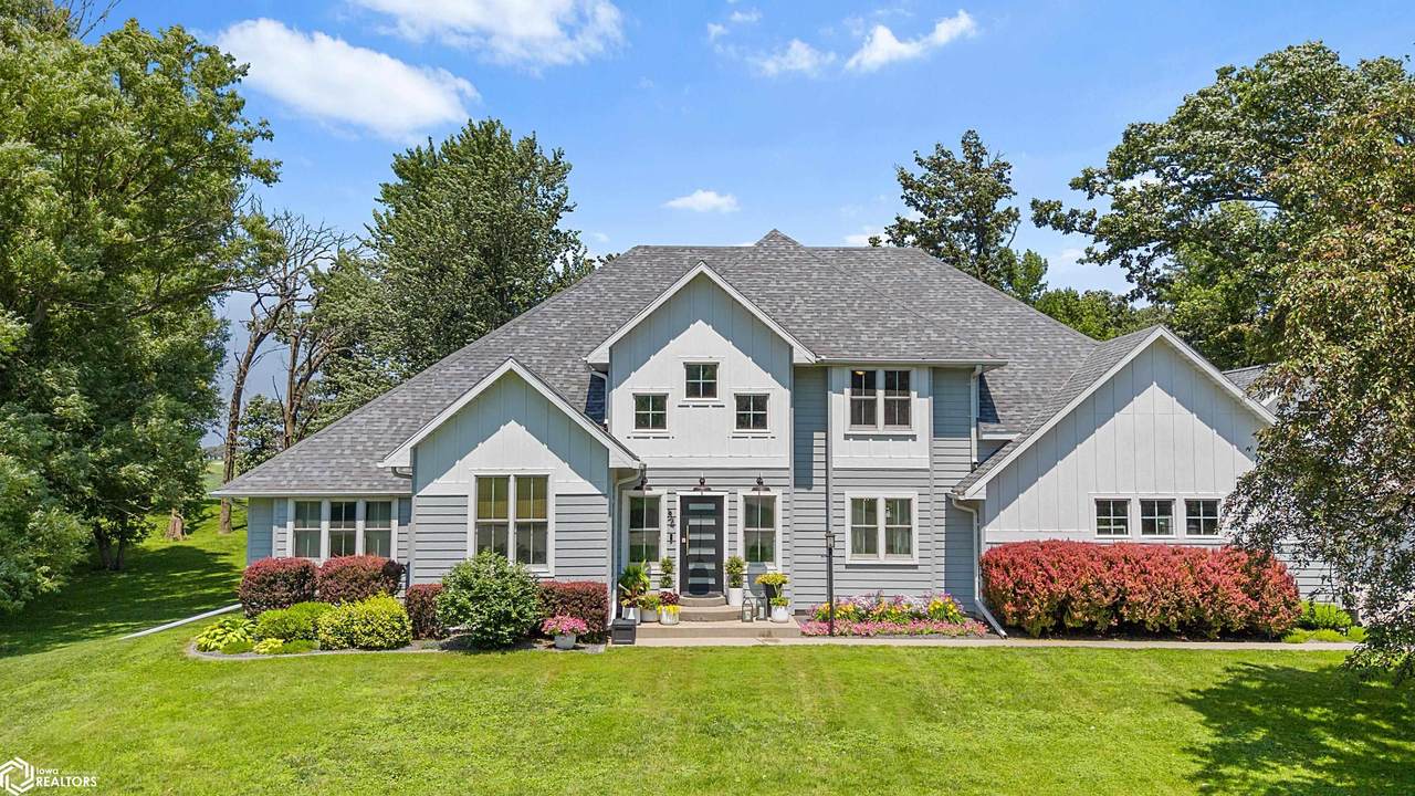 54 Four Winds Drive - Photo 1