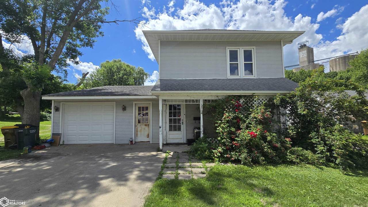 311 Lake Street - Photo 1