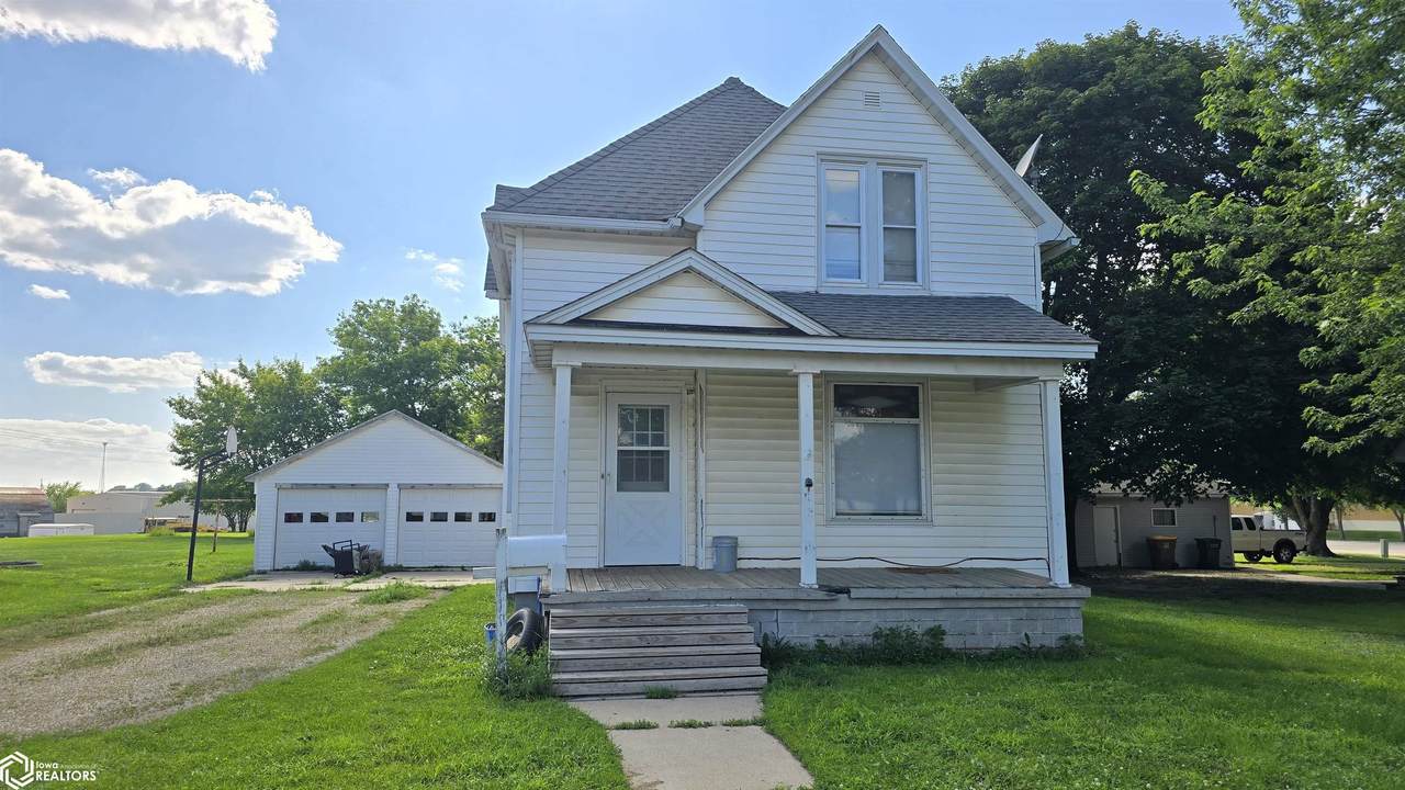 205 Park Street - Photo 1