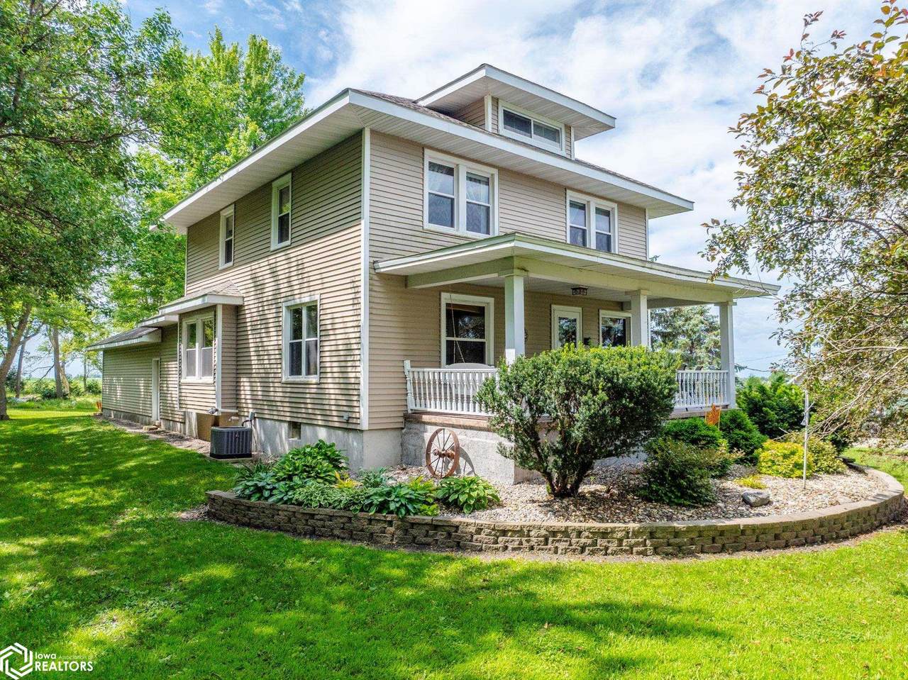 2149 400th Street - Photo 1