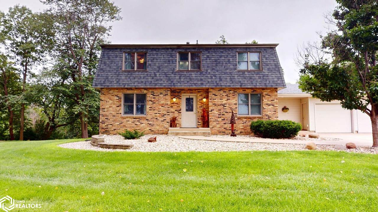 15882 Thrush Avenue - Photo 1