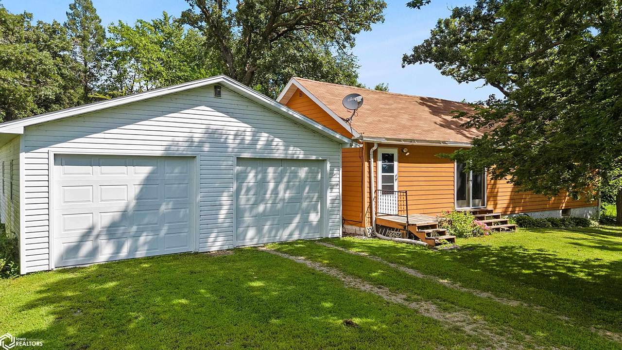 37231 210TH Avenue - Photo 1