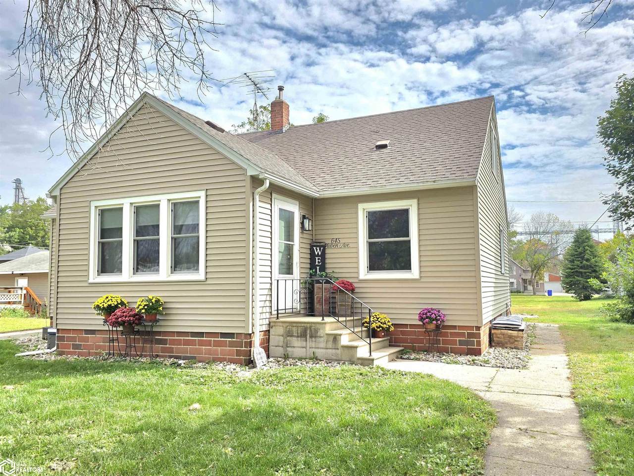 645 Maben Avenue - Photo 1