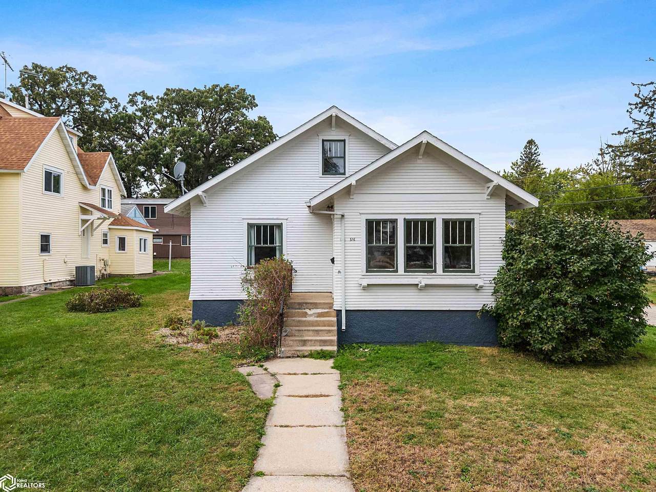 516 7th Street - Photo 1