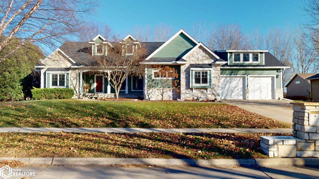 10 Deer Creek Court - Photo 1