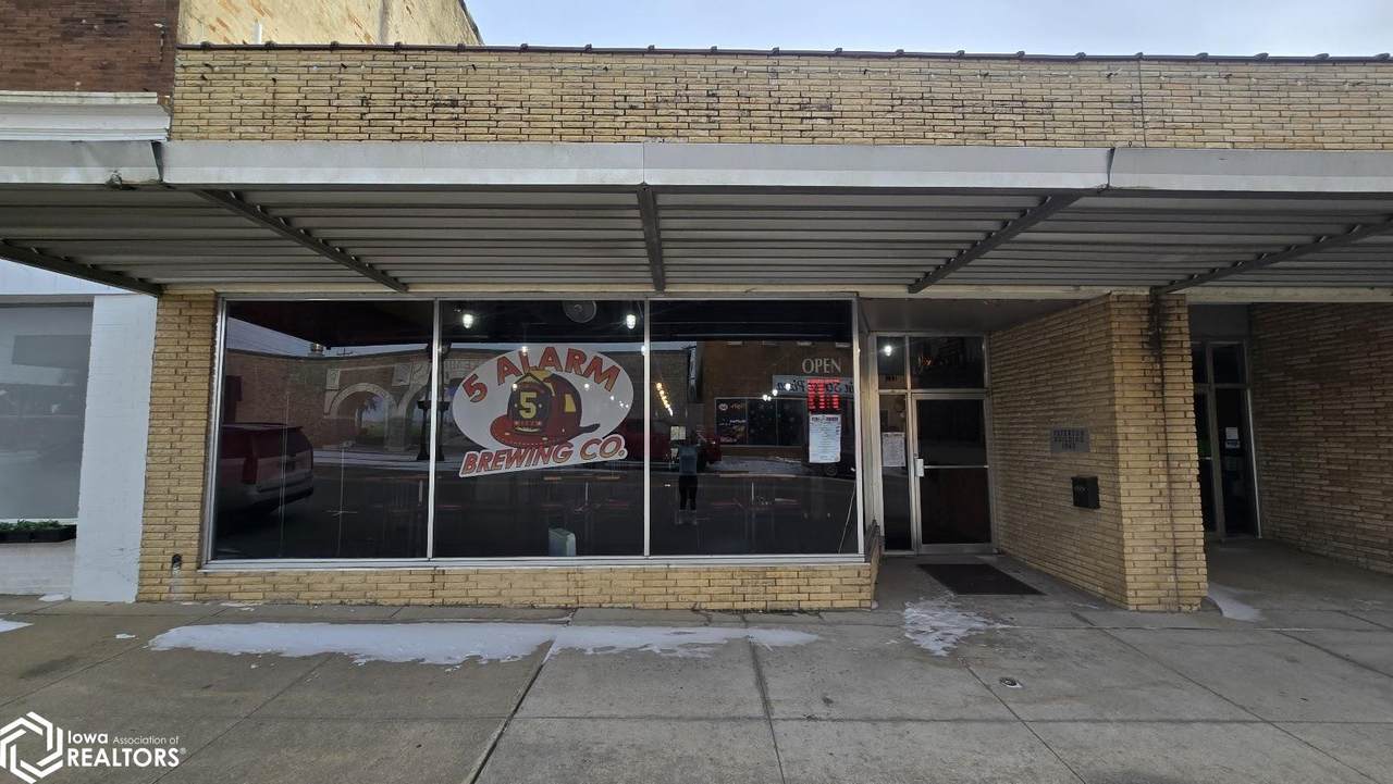 211 Main Street - Photo 1