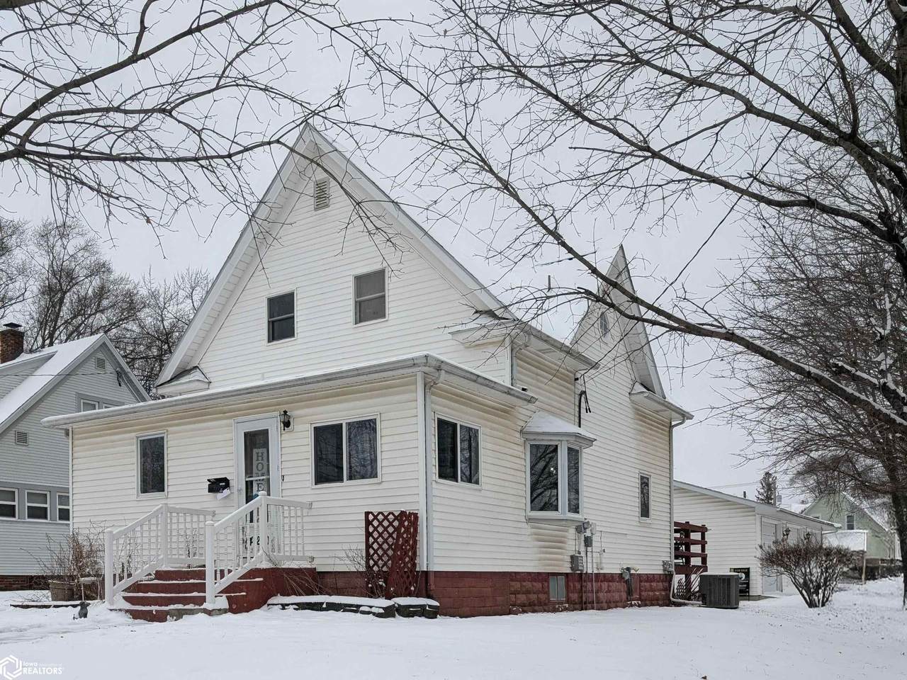 420 20Th Street - Photo 1