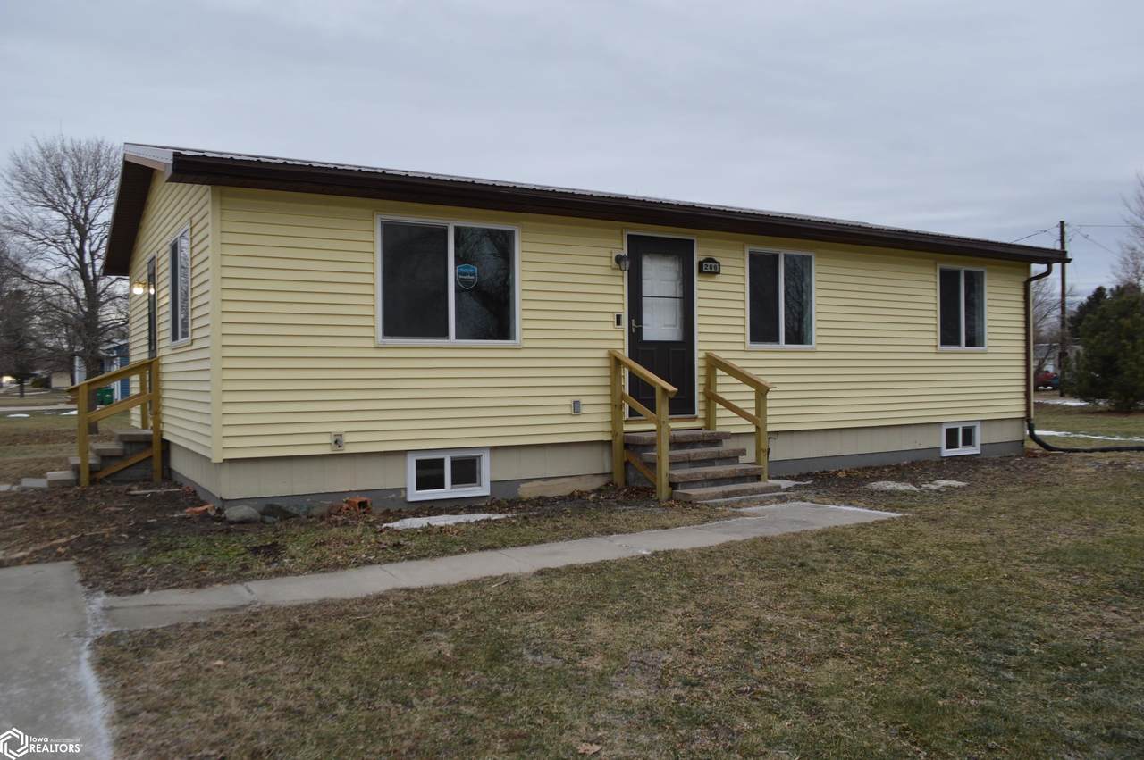 206 Locust Street - Photo 1