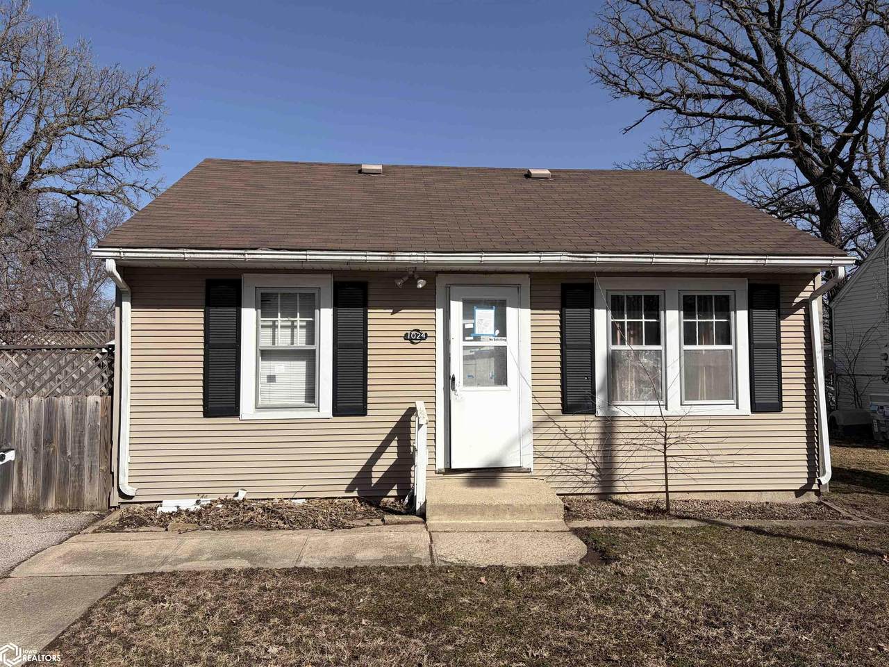 1024 16th Street - Photo 1