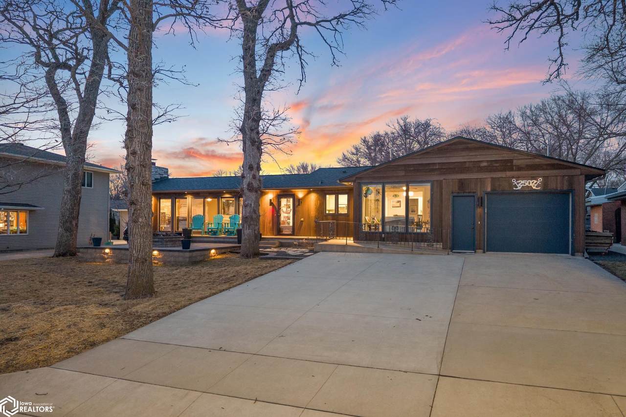 2502 Shore Drive - Photo 1