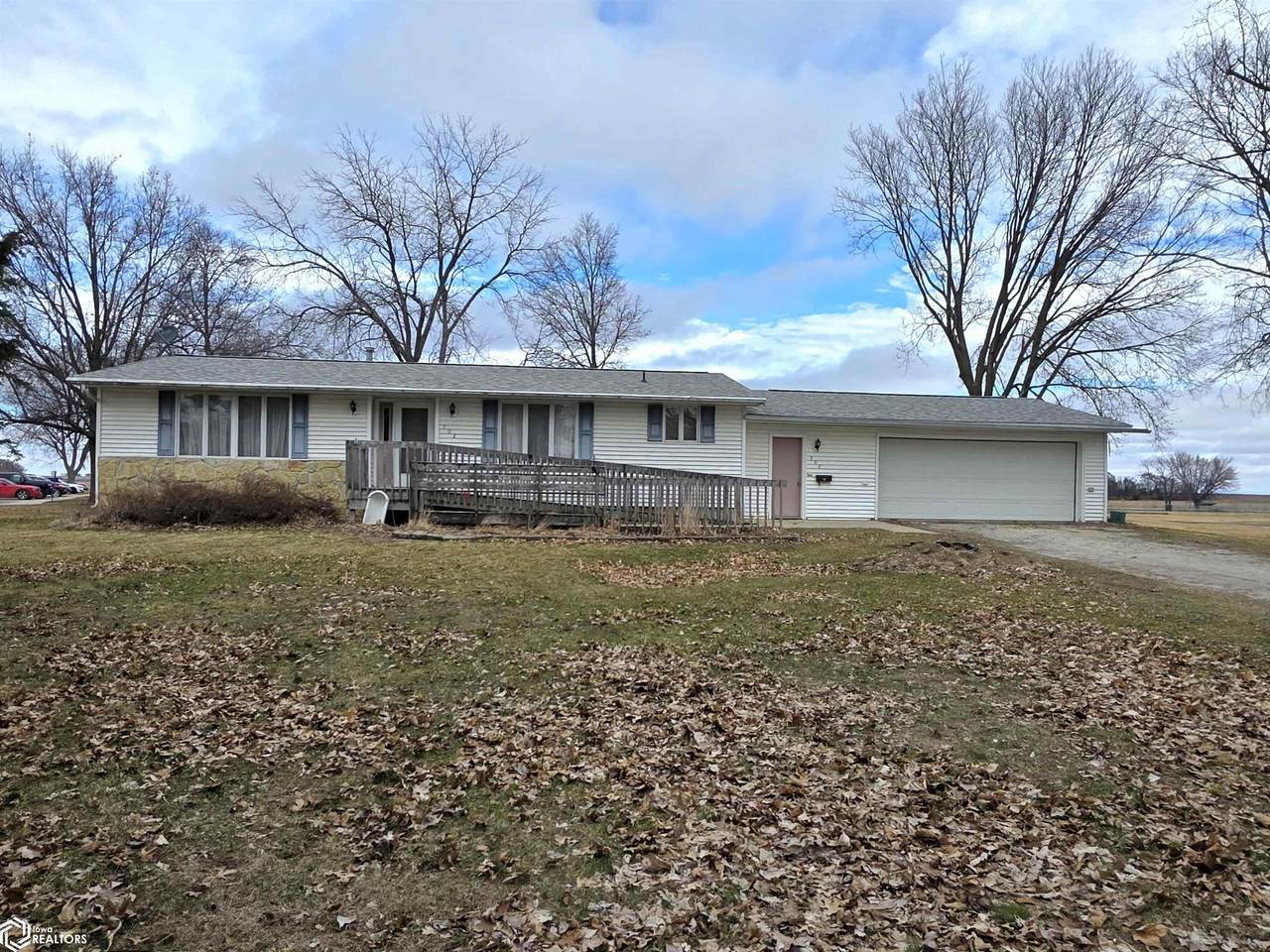 702 2nd Avenue - Photo 1