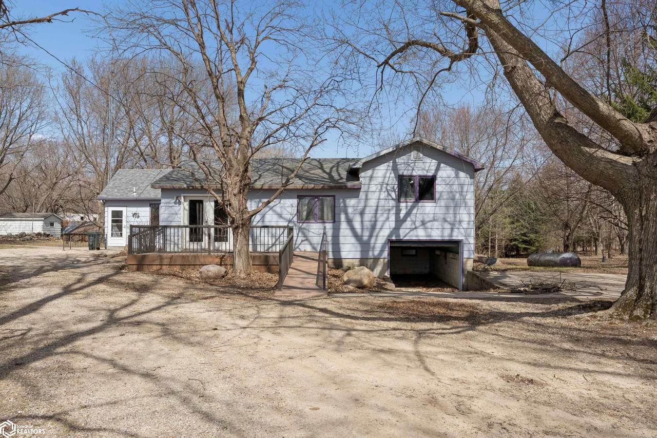 18493 Finch Avenue - Photo 1