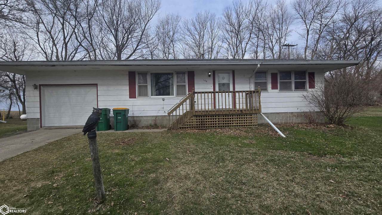 156 Sunset Drive - Photo 1