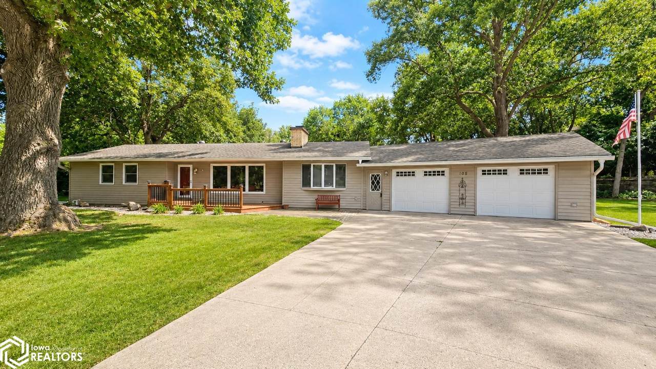 105 Oakmont Drive - Photo 1