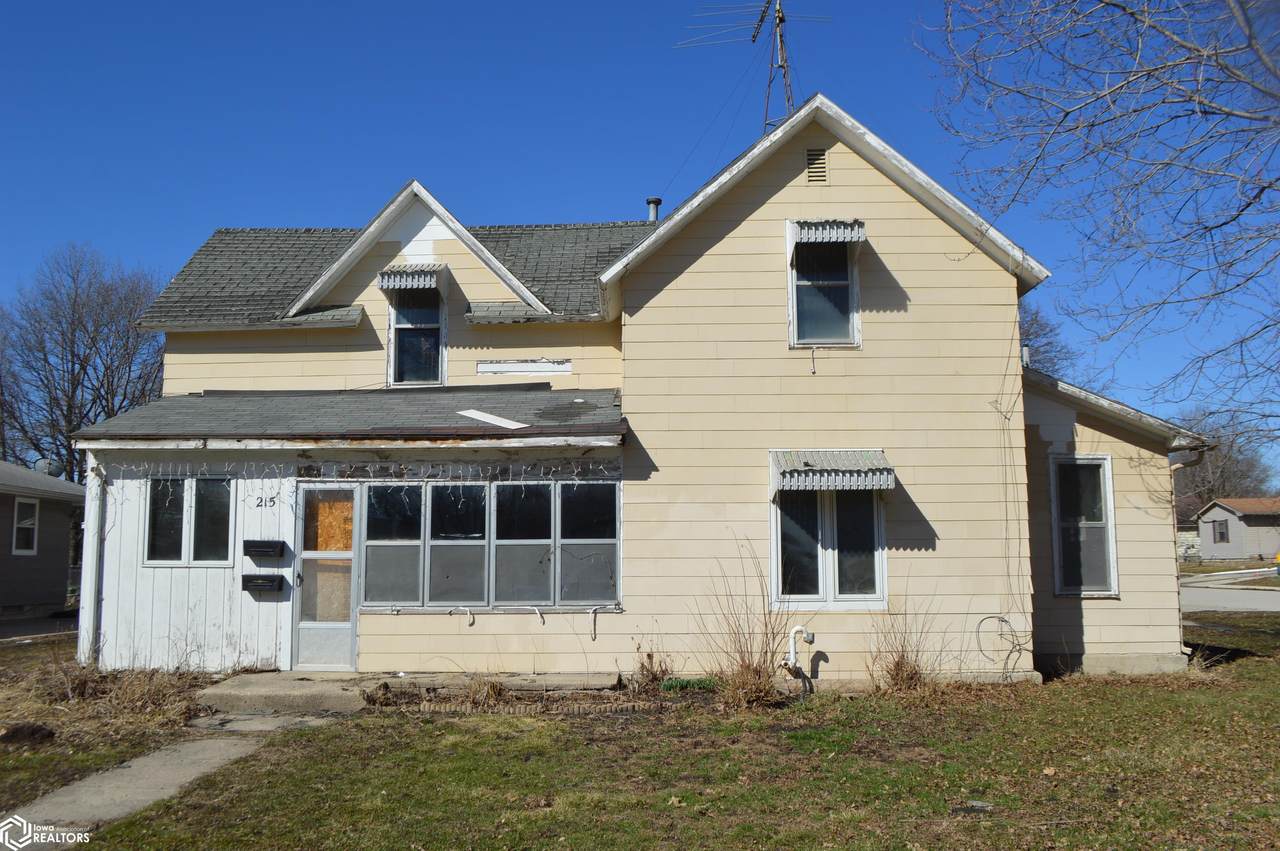 215 3rd Street - Photo 1