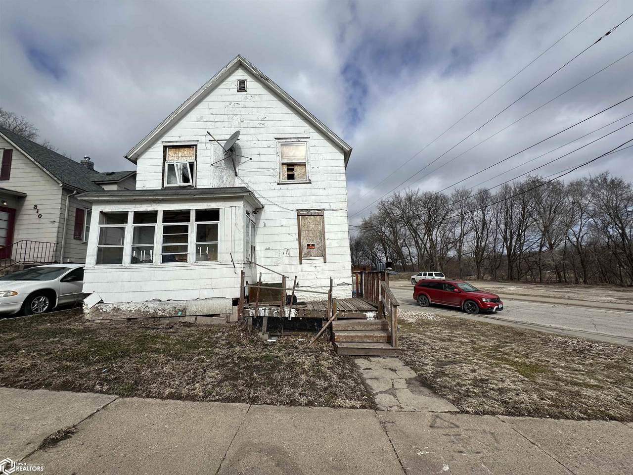 302 G Street - Photo 1