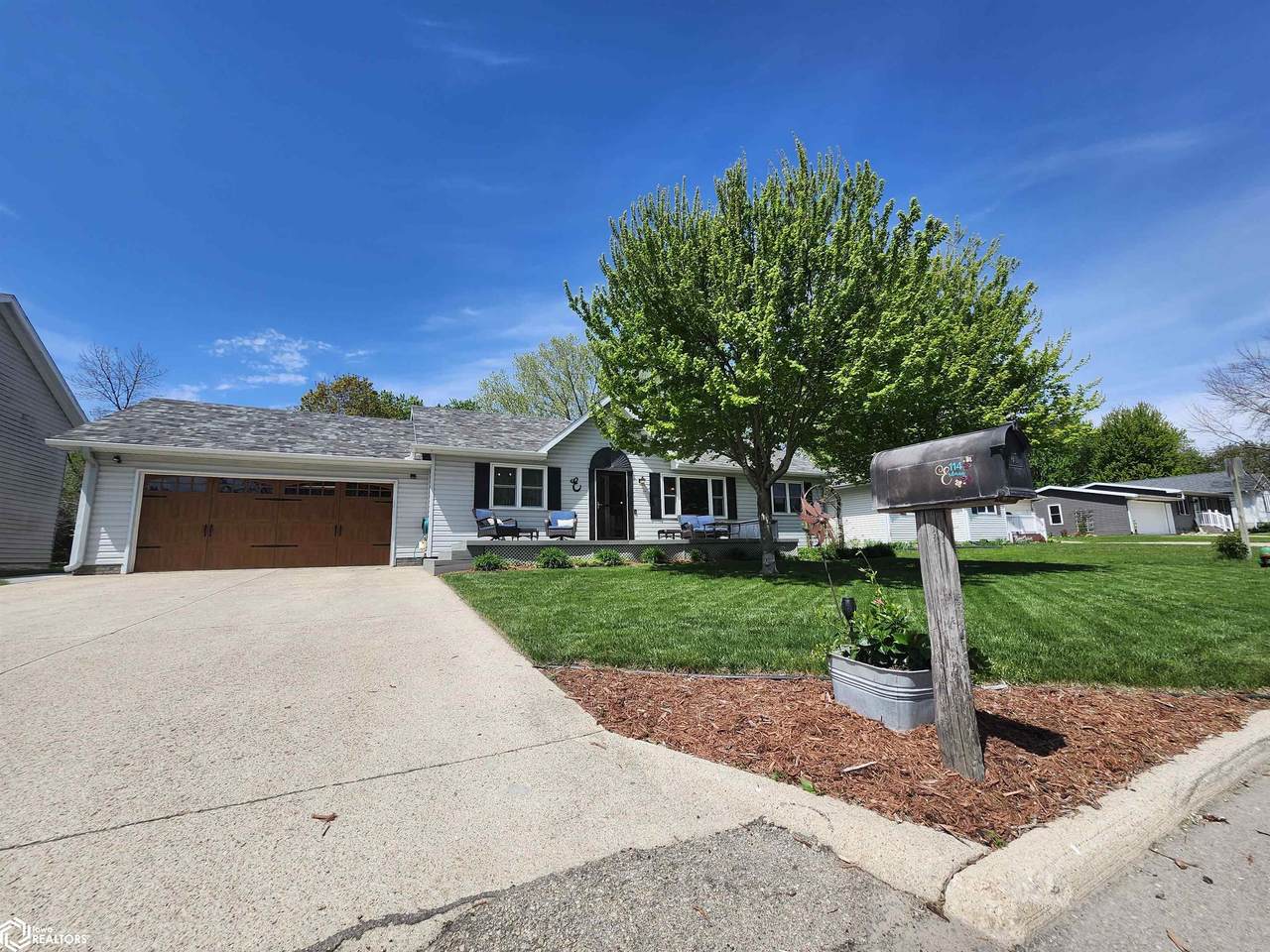 114 Cathedral Oaks Road - Photo 1