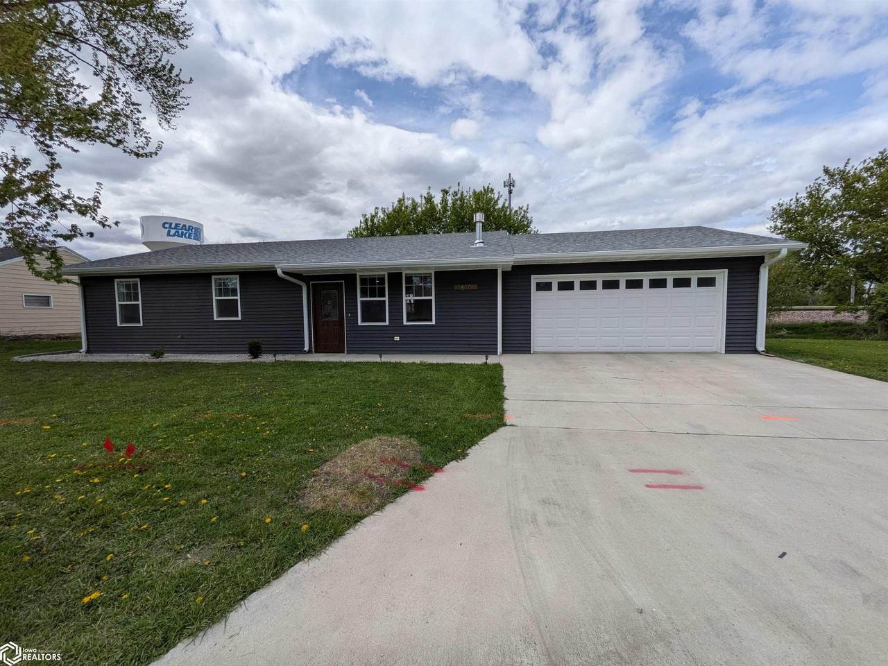 1610 7th Ave - Photo 1