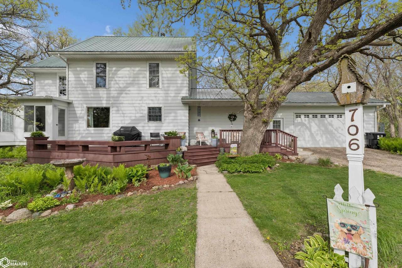 706 Main Street - Photo 1