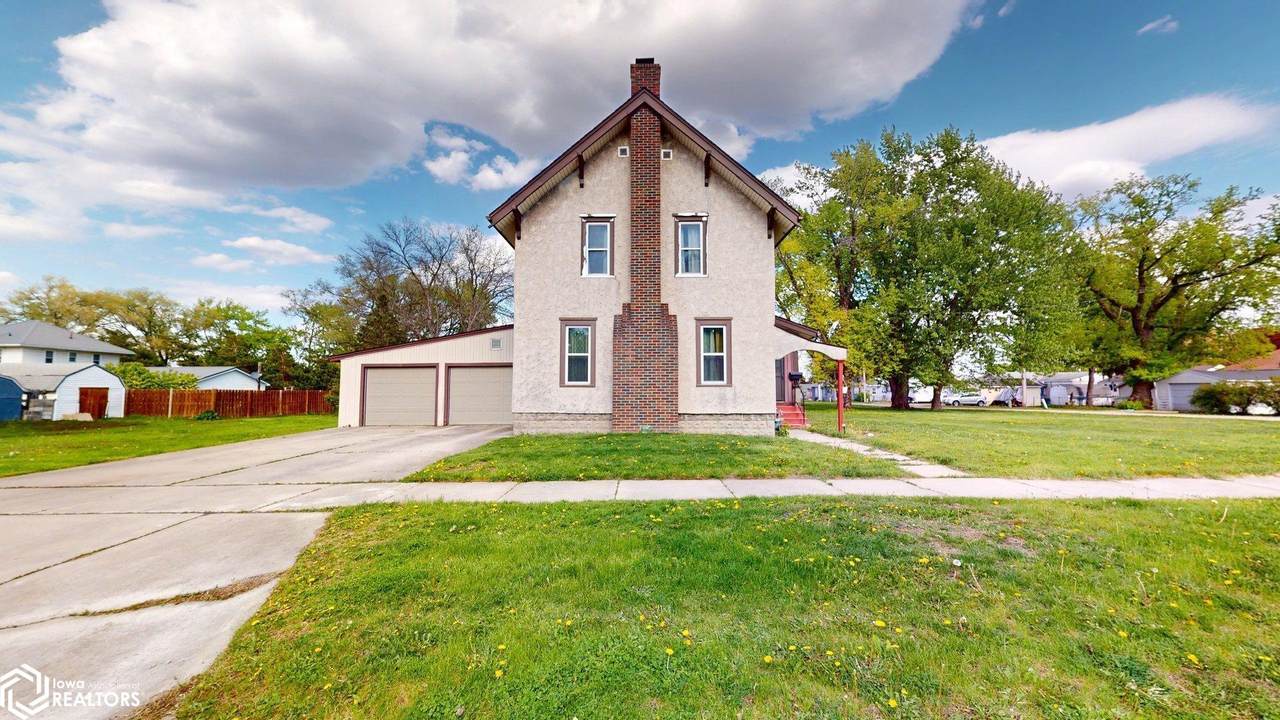 1523 Monroe Avenue - Photo 1