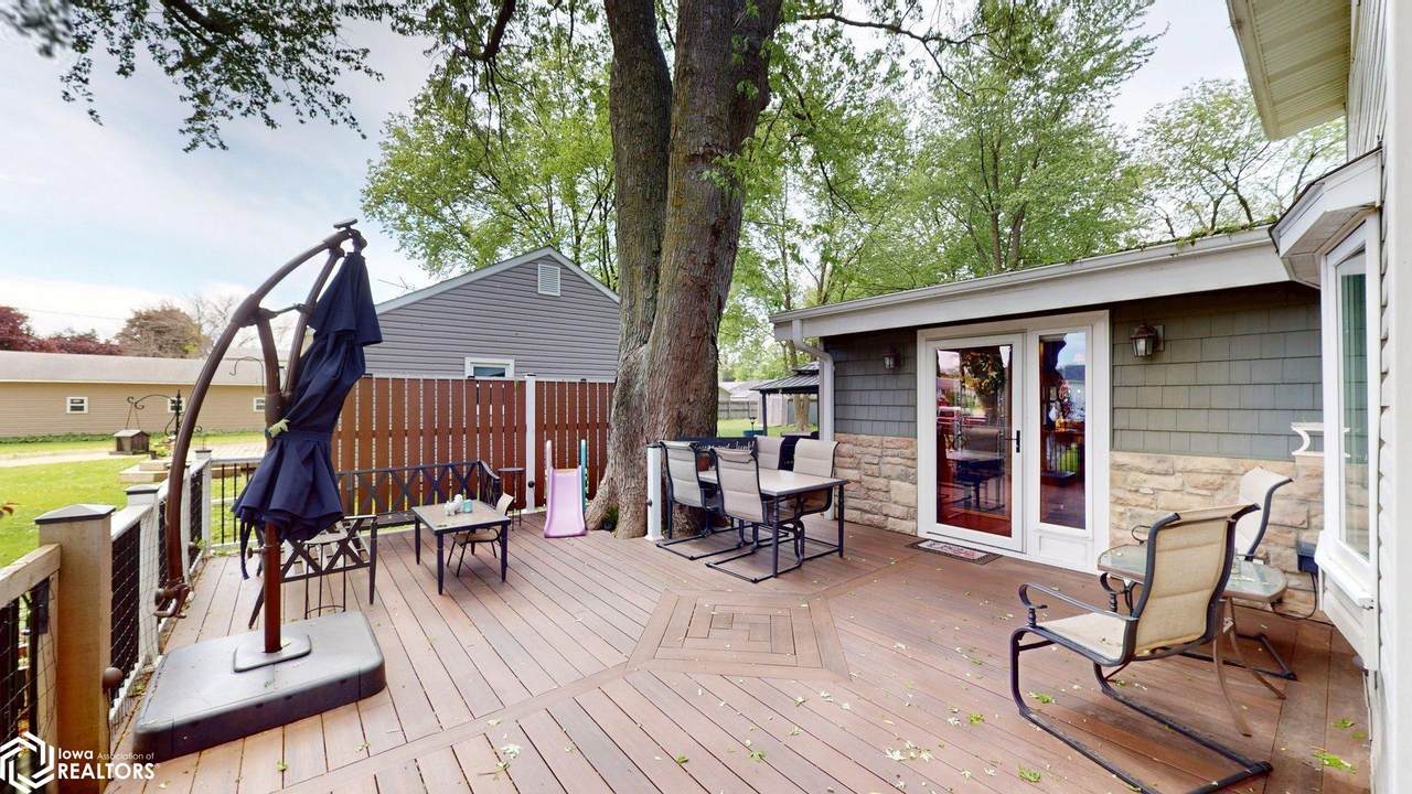 715 12th Street - Photo 1