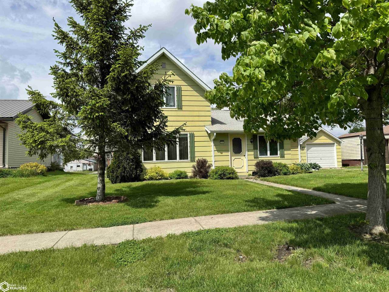 209 Blaine Street - Photo 1
