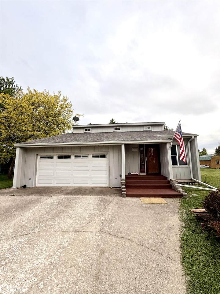 2323 21st Street - Photo 1